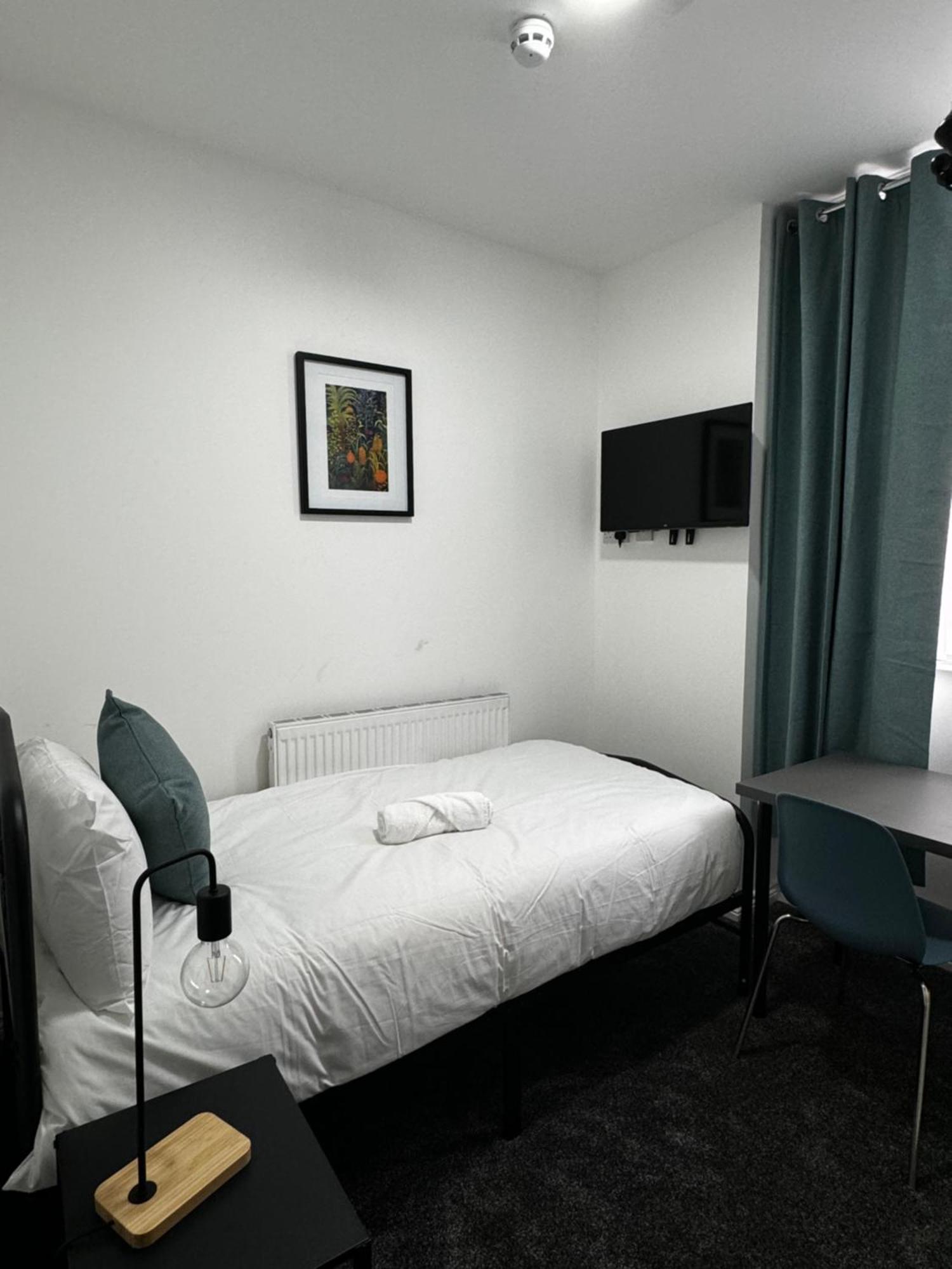 The Court House Hotel Bolton Buitenkant foto